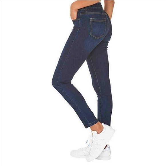 Jones New York Denim - Jones New York Mid Rise Skinny Jeans Alex Wash